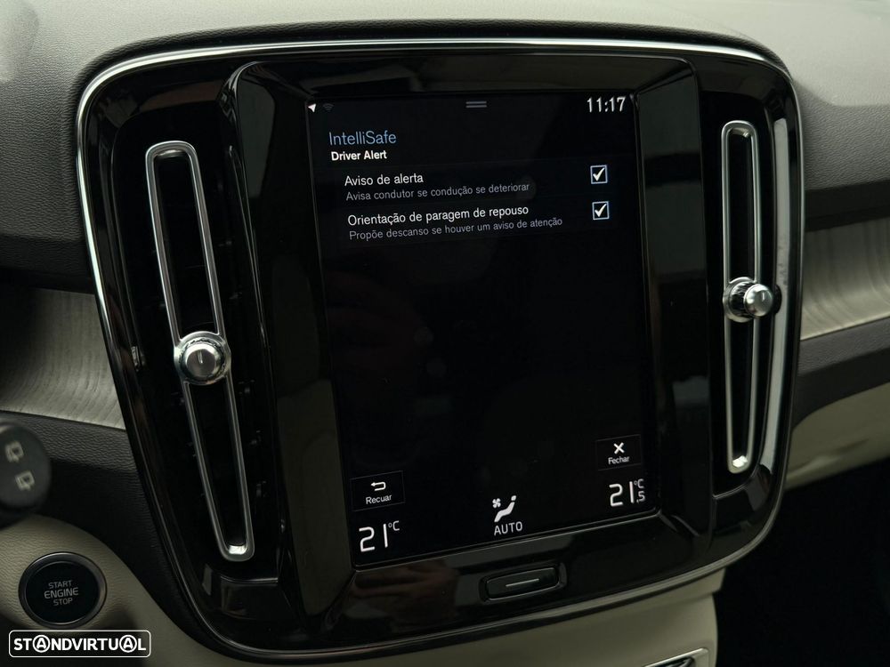 Volvo XC 40 1.5 T5 PHEV Inscription - 52