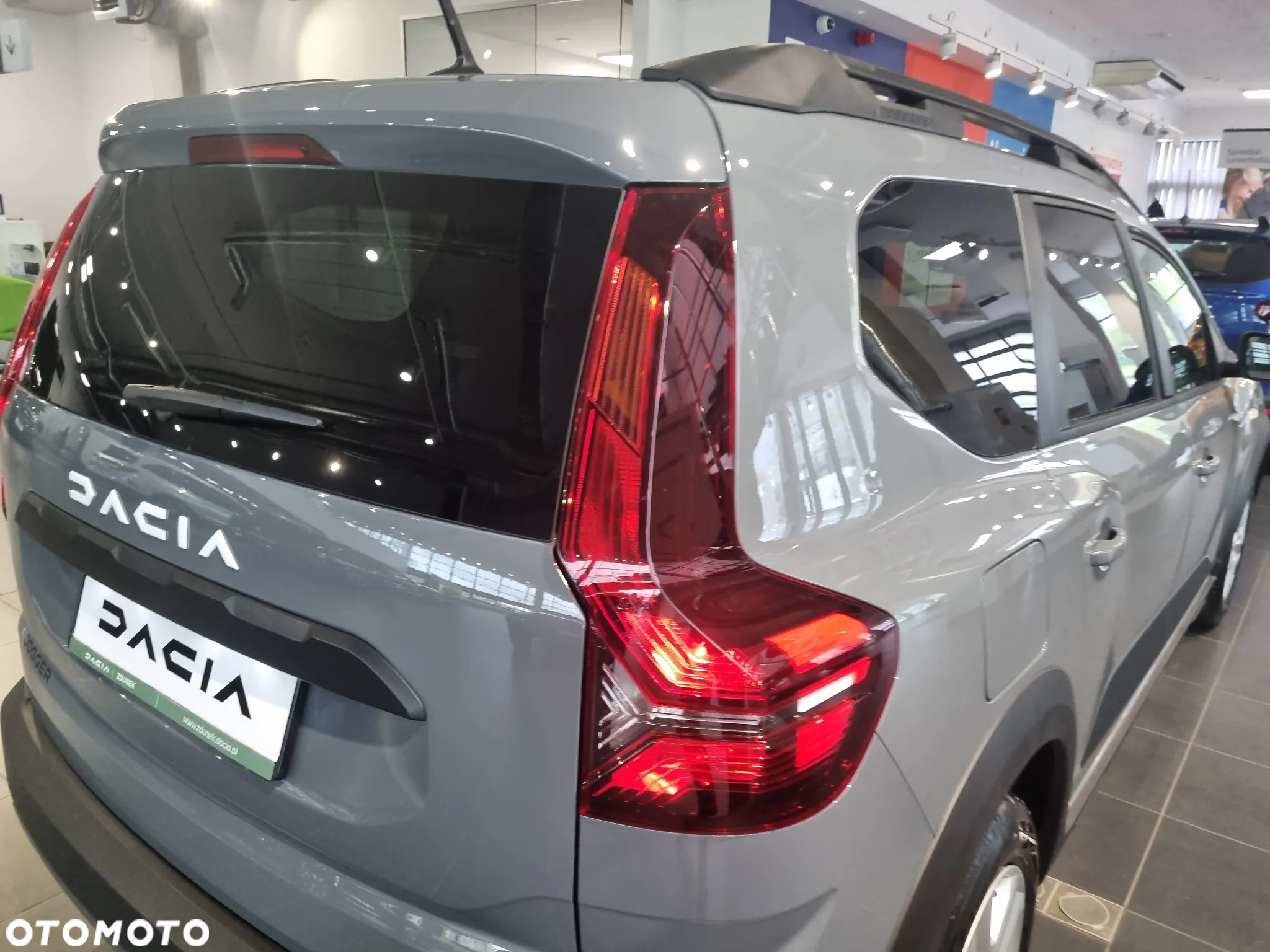 Dacia Jogger 1.0 TCe Expression 7os - 10