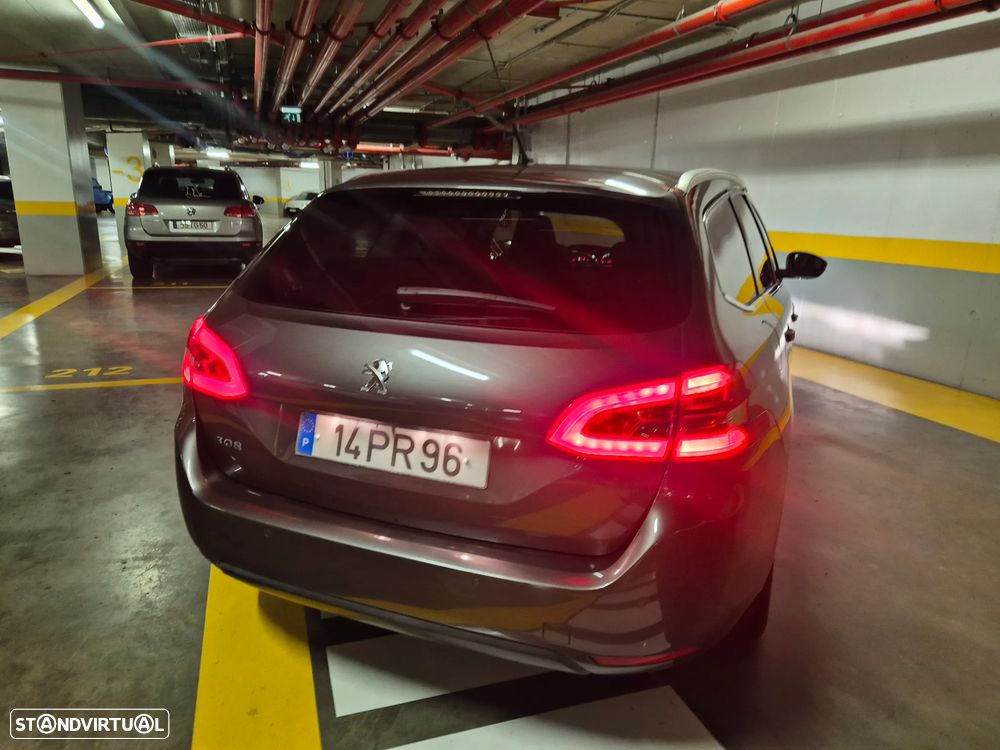 Peugeot 308 SW 1.6 e-HDi Allure - 13