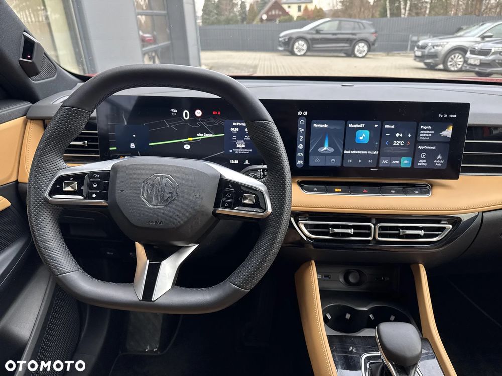MG HS 1.5 T-GDI Exclusive DCT - 9
