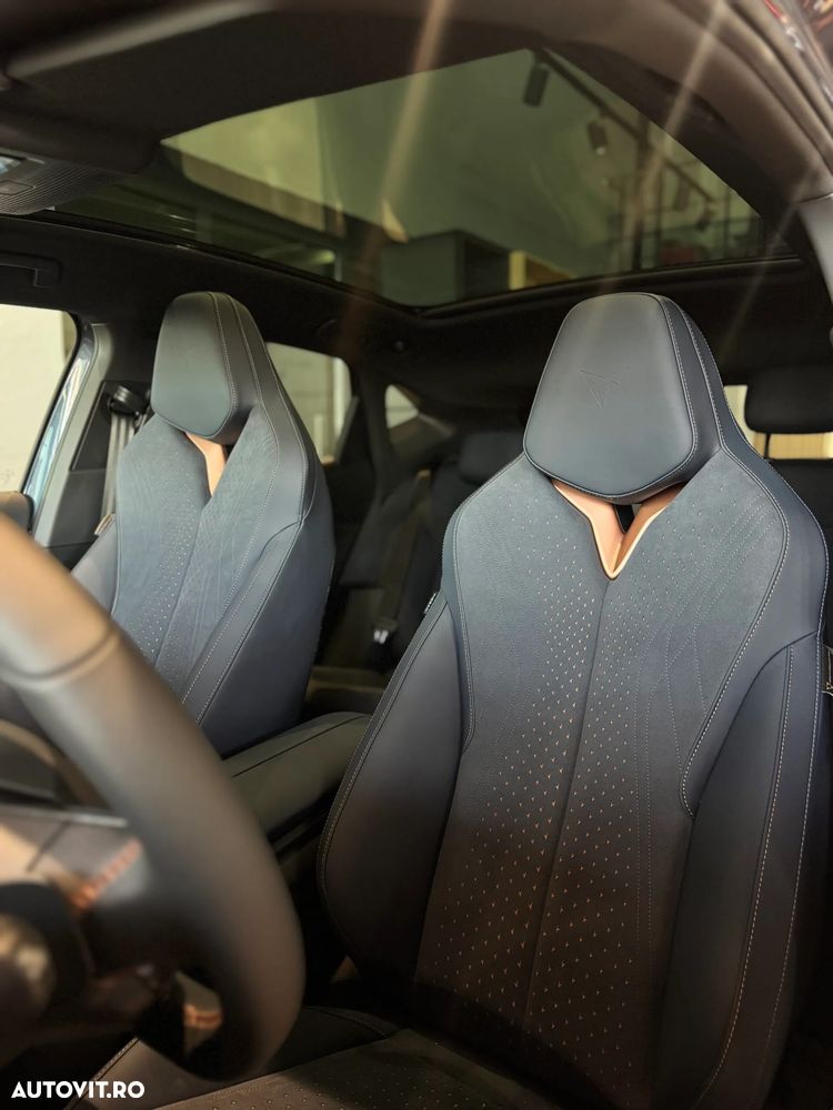 Cupra Tavascan 77 kWh 4Drive VZ Adrenaline - 9
