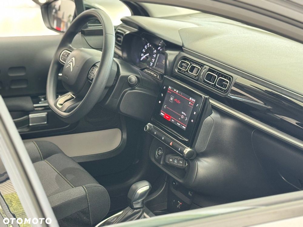 Citroën C3 1.2 PureTech Shine EAT6 - 38