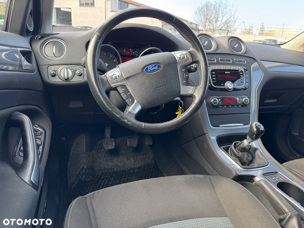 Ford Mondeo 1.6 Eco Boost Start-Stopp Champions Edition - 17