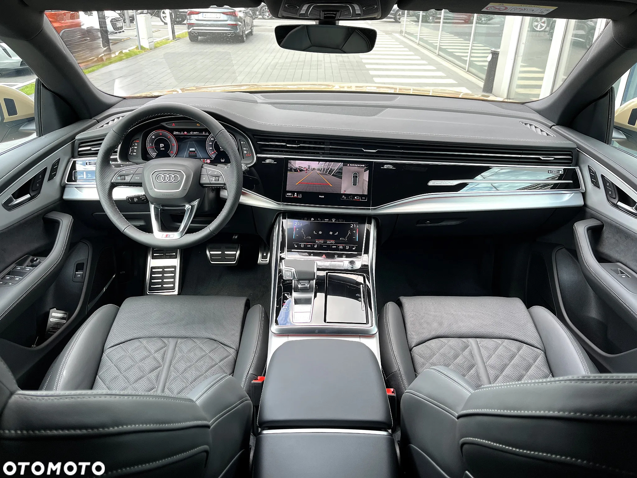 Audi Q8 - 16