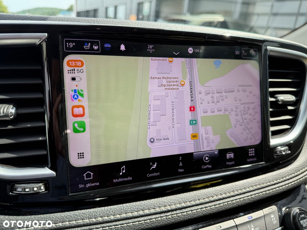 Chrysler Pacifica - 13