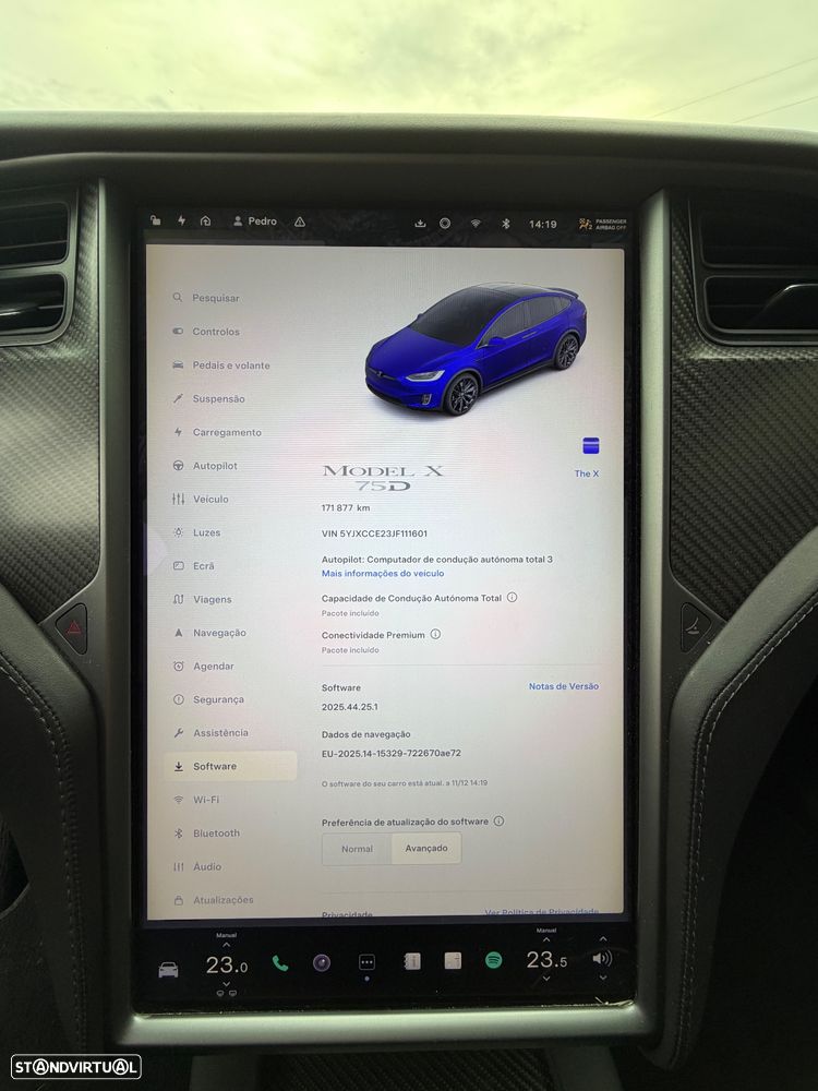 Tesla Model X 75D - 8