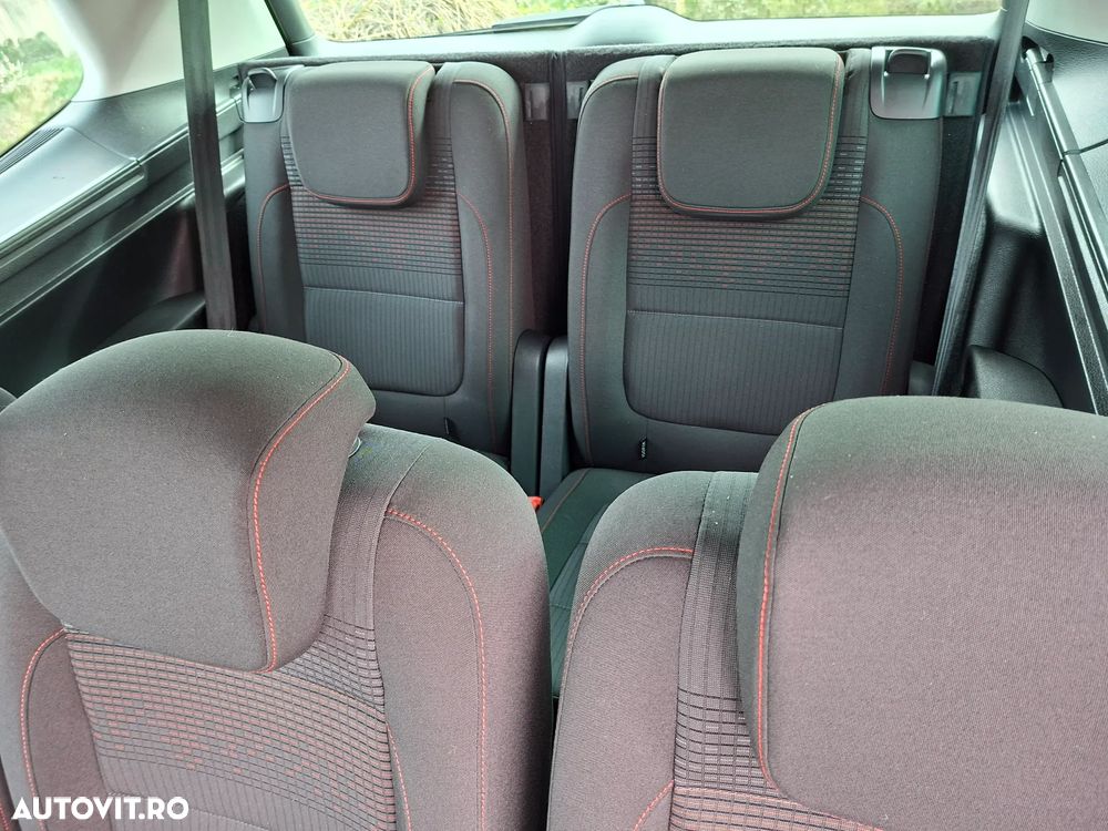 Volkswagen Sharan - 13