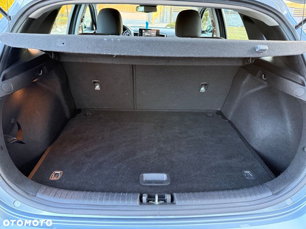 Kia Ceed 1.4 T-GDI L - 21