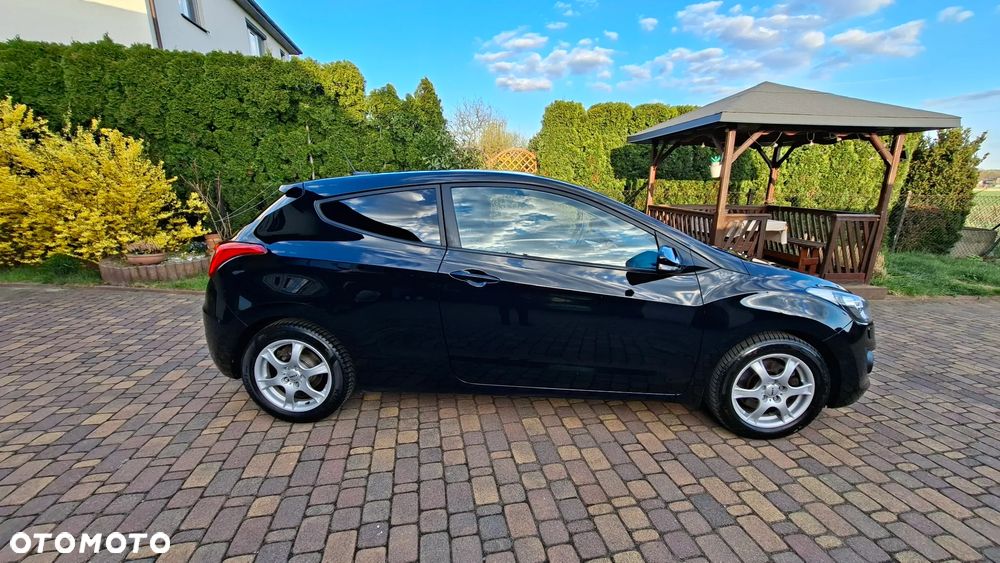 Hyundai i30 1.6 GDI Premium - 8