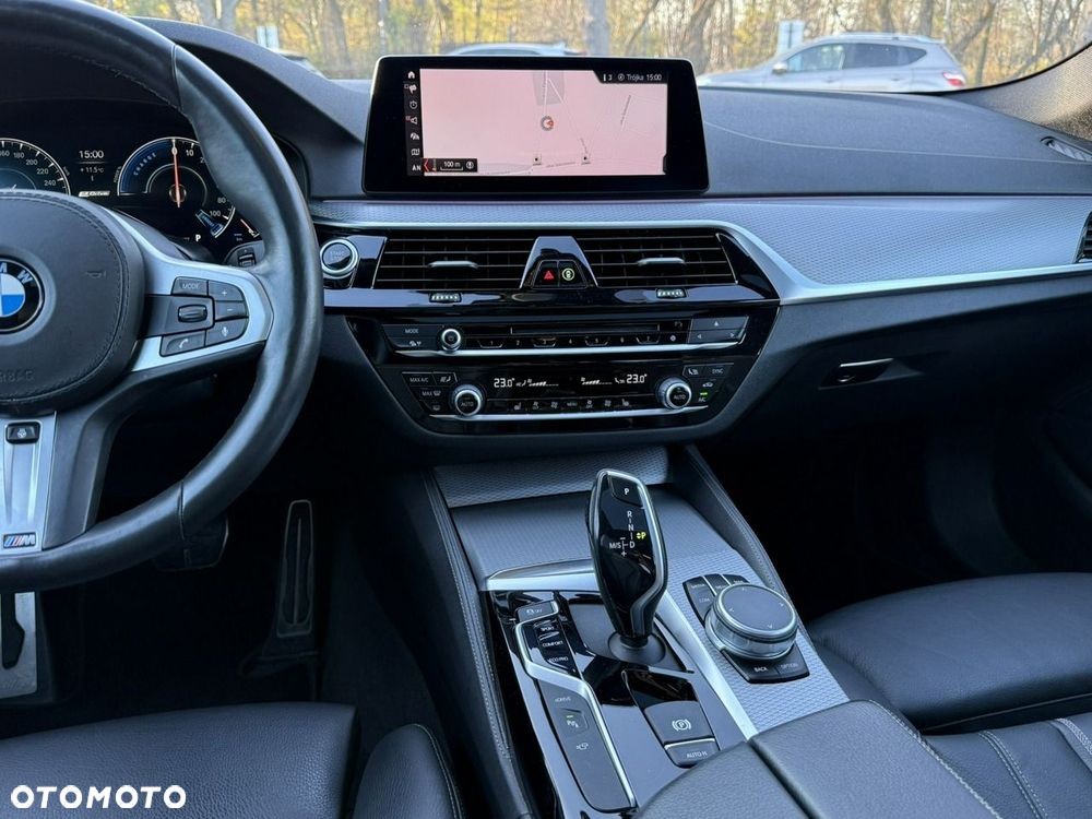 BMW Seria 5 - 26