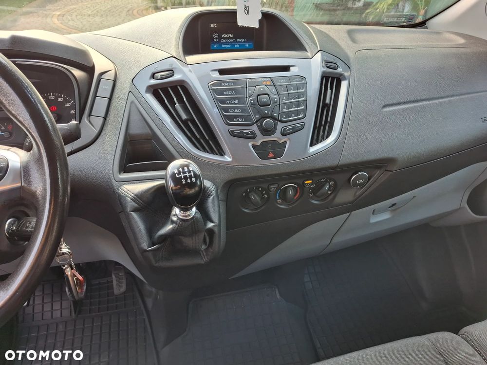 Ford Transit custom - 17