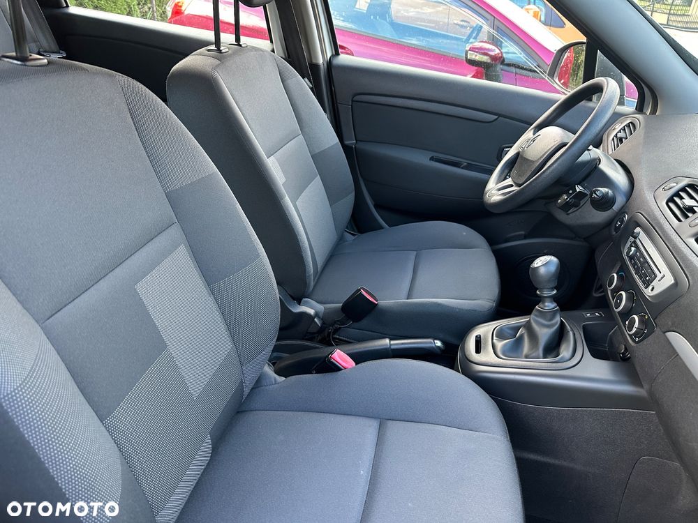 Renault Scenic 1.6 16V 110 Dynamique - 21