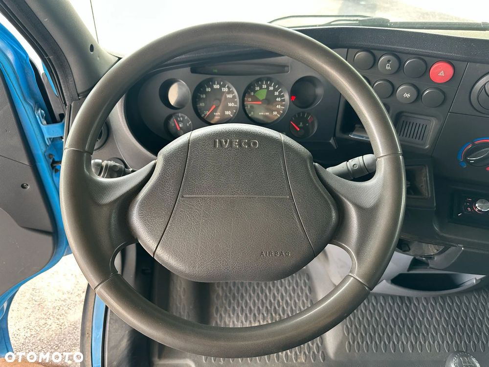 Iveco 35S - 8