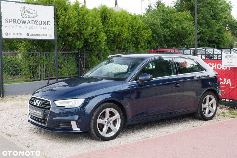 Audi A3 3-drzwiowe 1.6 TDI design - 2