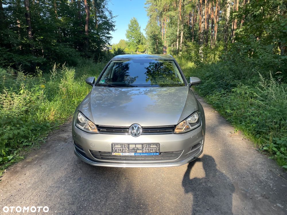 Volkswagen Golf - 4