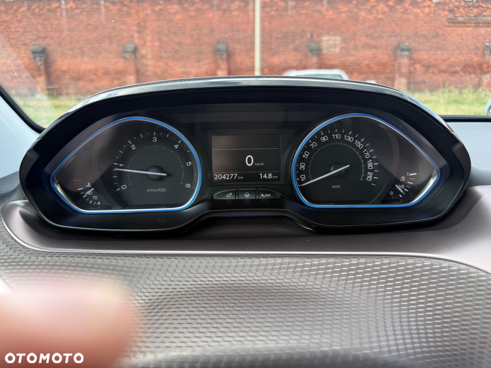 Peugeot 2008 e-HDi FAP 92 STOP & START Allure - 35