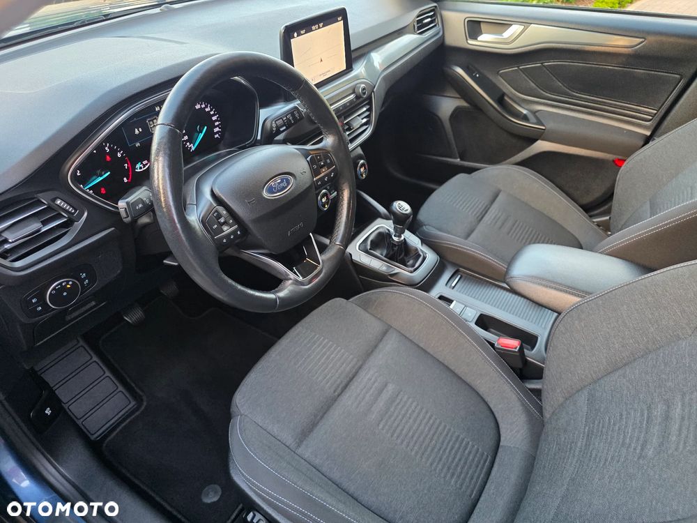 Ford Focus 1.0 EcoBoost Start-Stopp-System ACTIVE STYLE - 17
