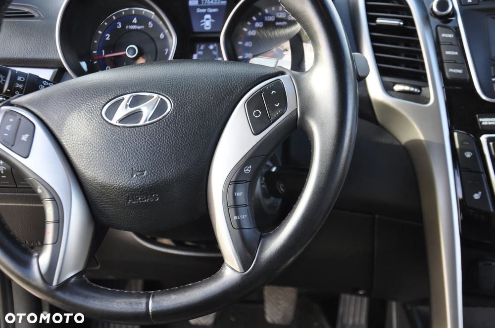 Hyundai i30 1.4 Comfort - 20