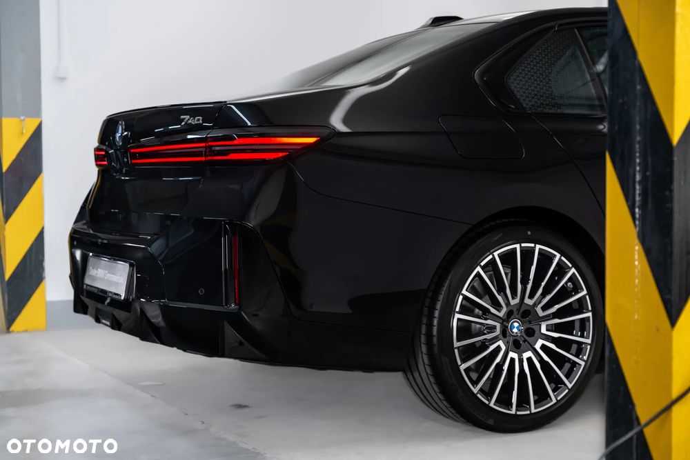 BMW Seria 7 740 xDrive mHEV sport - 14