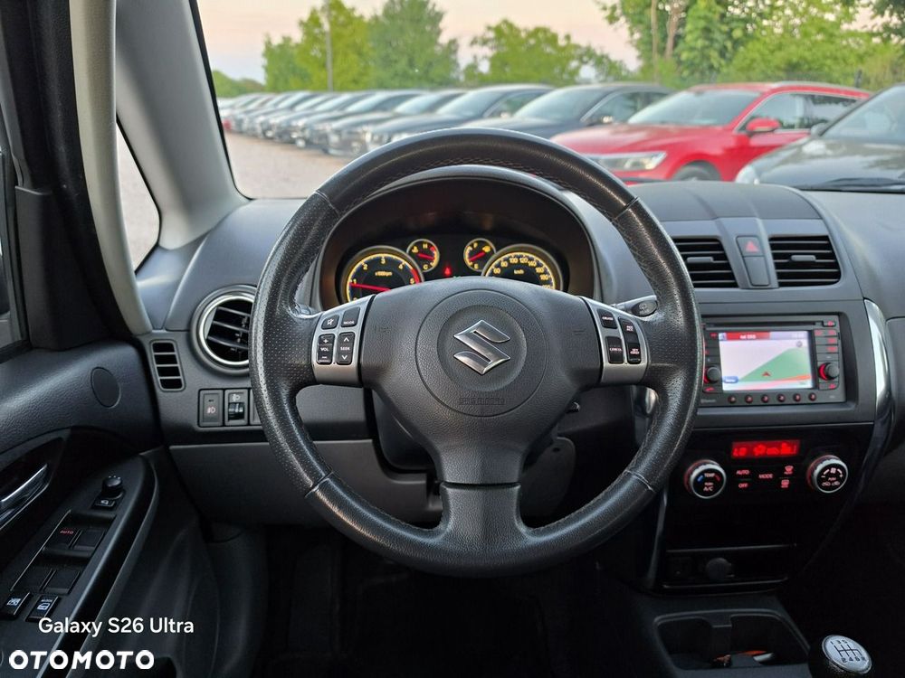 Suzuki SX4 - 38