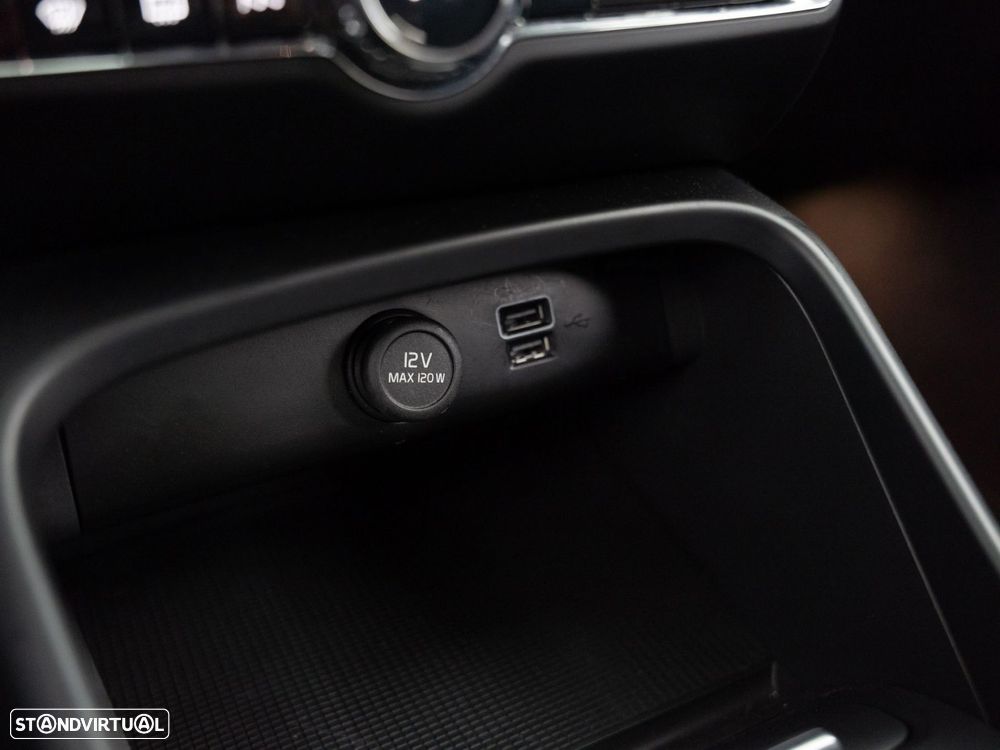 Volvo XC 40 1.5 T5 PHEV Inscription Expression - 29