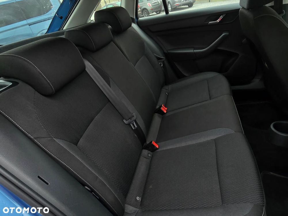 Skoda RAPID - 31