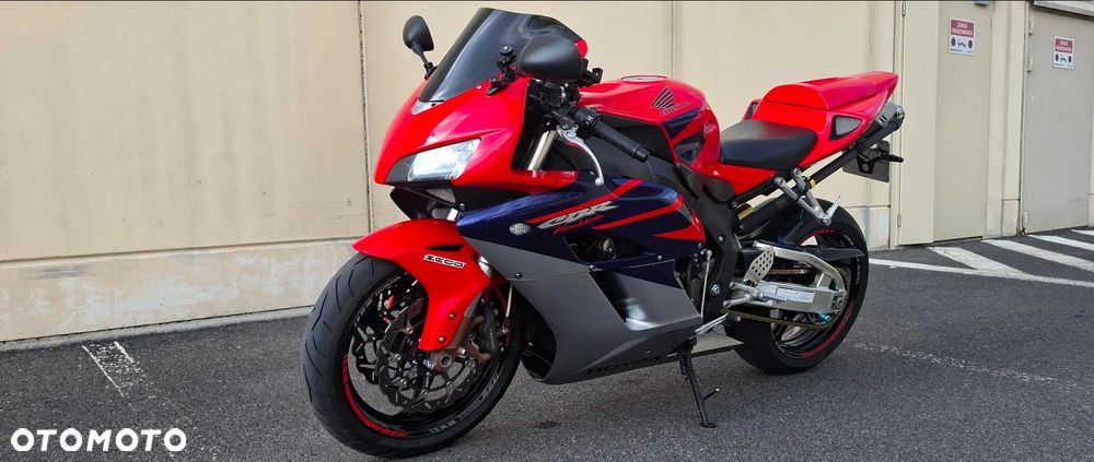 Honda CBR - 4