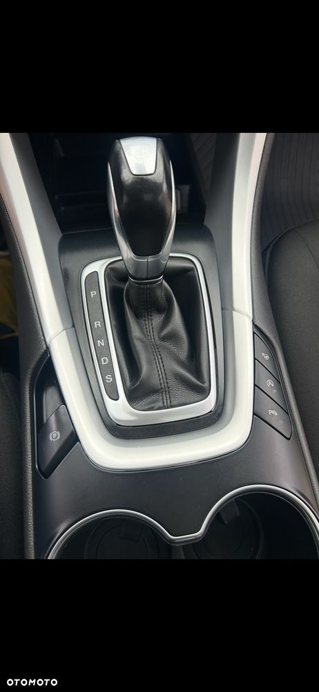 Ford Mondeo SW - 16