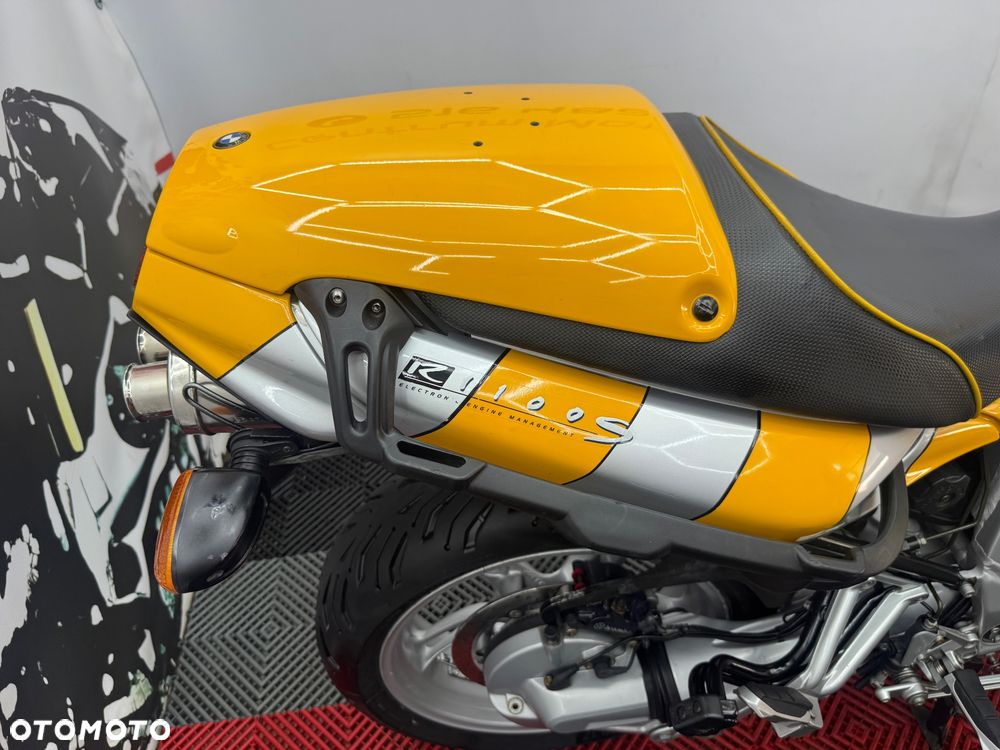 BMW S - 28