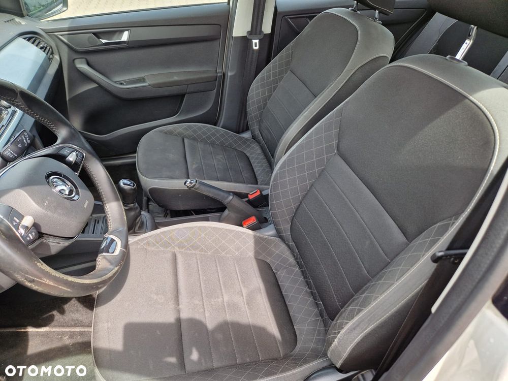 Skoda Fabia 1.0 Ambition - 14