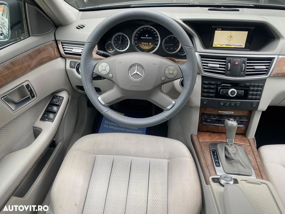 Mercedes-Benz E - 14