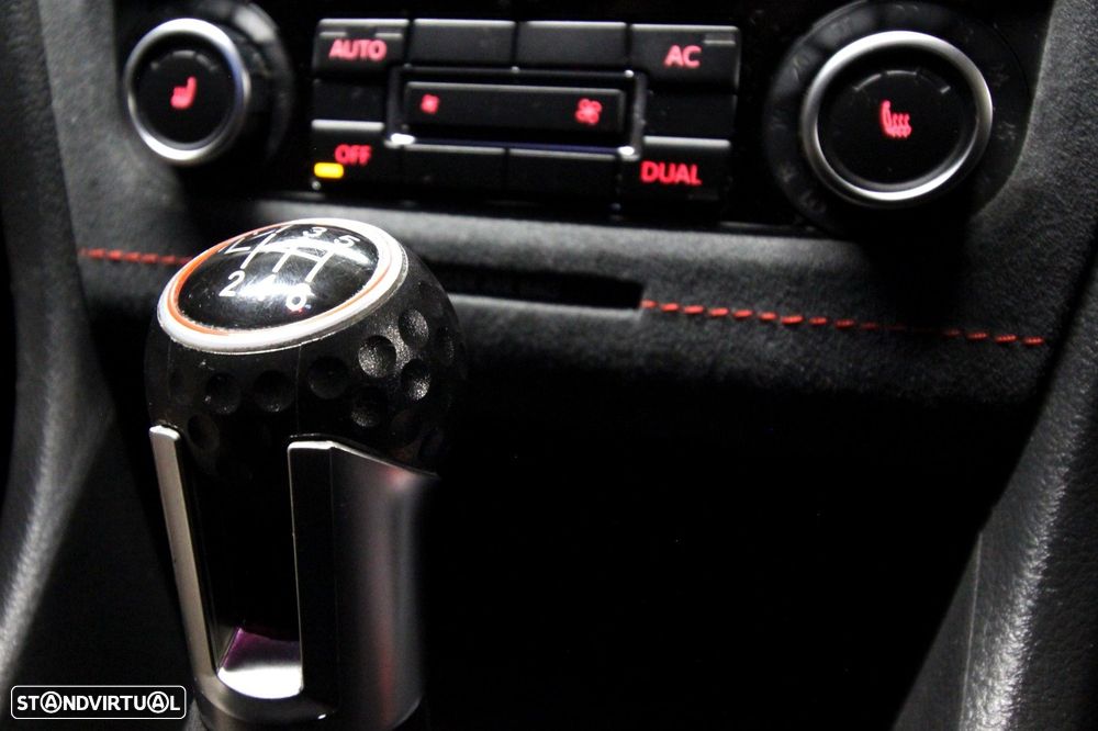 VW Golf 2.0 TSi GTI - 12