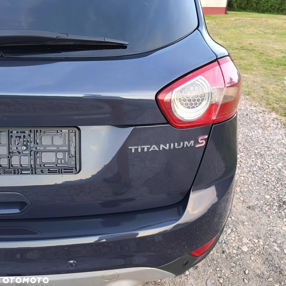 Ford Kuga 2.0 TDCi 2x4 Titanium - 11