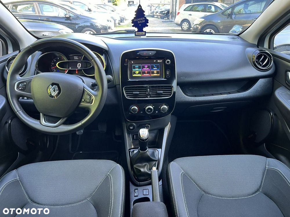 Renault Clio - 14