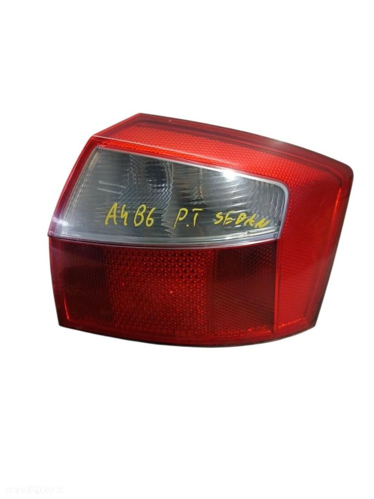 LAMPA PRAWA TYLNA TYŁ AUDI A4 B6 SEDAN 153930 A4 B6 SEDAN - 1