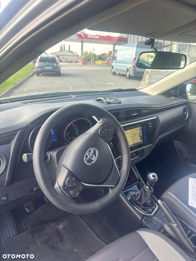 Toyota Auris 1.33 Dual-VVT-i Comfort - 6