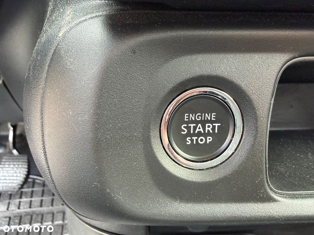 Citroën C3 1.2 PureTech Shine - 31