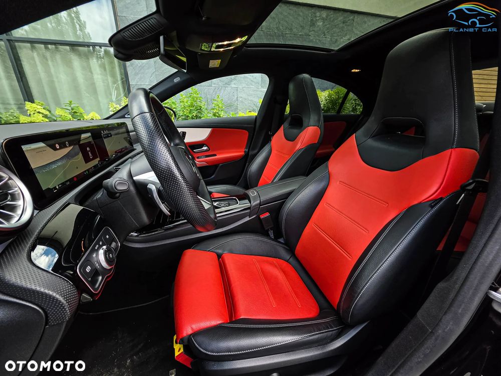 Mercedes-Benz CLA 200 AMG Line 7G-DCT - 16