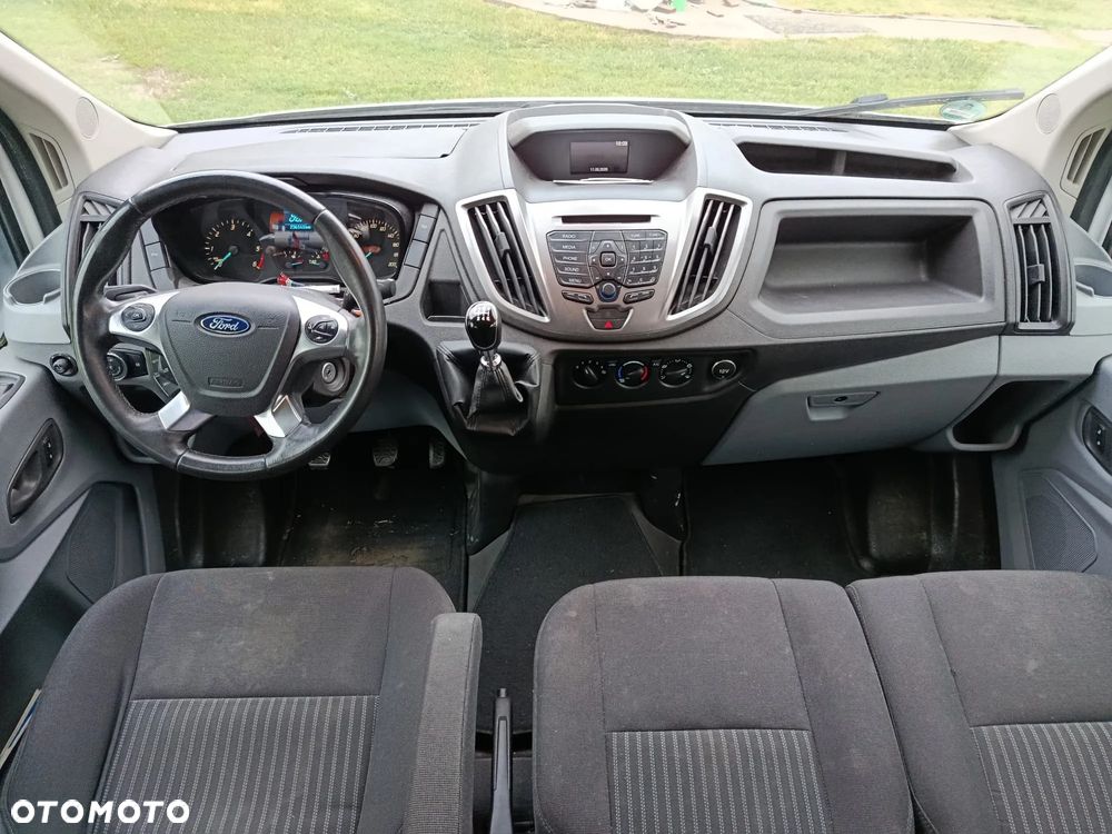 Ford Transit - 6
