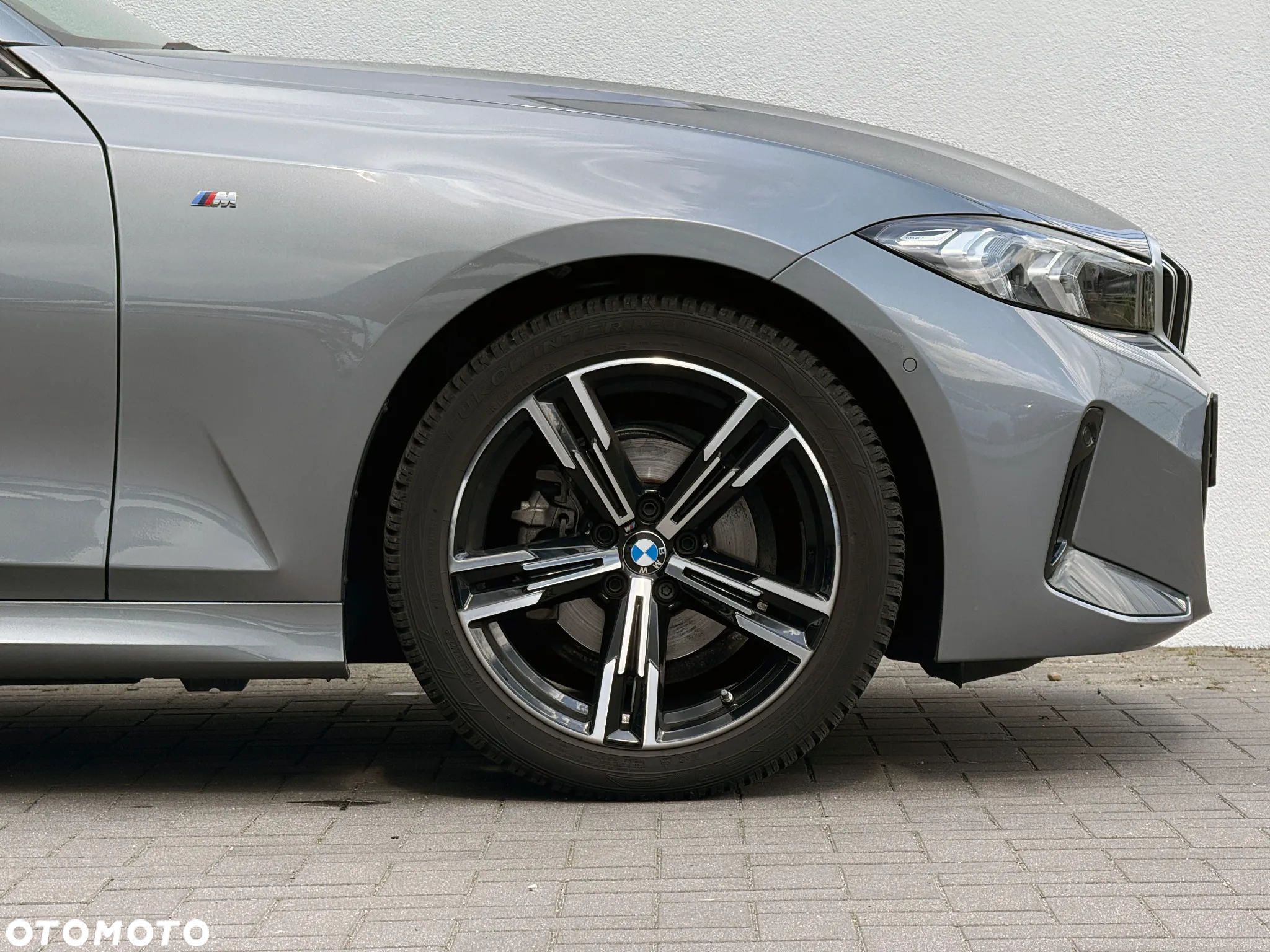 BMW Seria 3 318i M Sport - 9