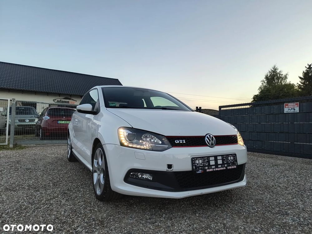 Volkswagen Polo 1.4 TSI GTI DSG - 4