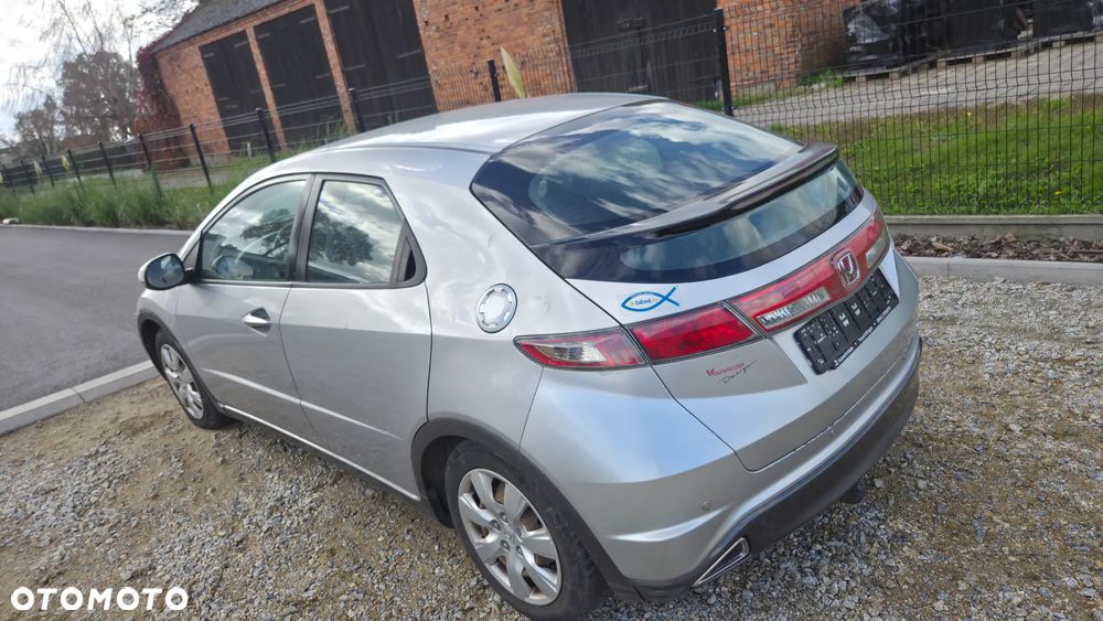 Honda Civic 2010 photo 4