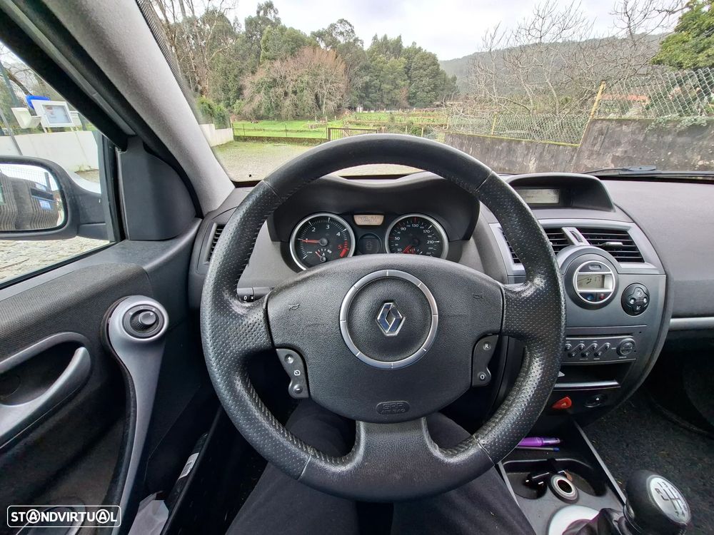 Renault Mégane Break 1.5 dCi Dynamique - 3