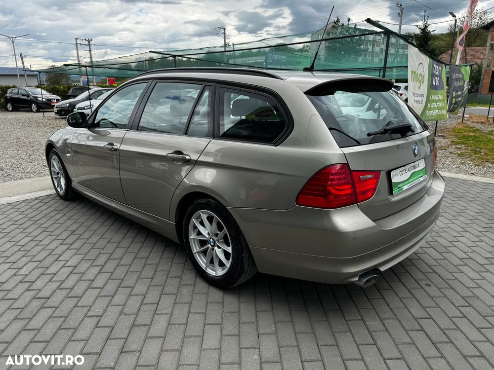 BMW Seria 3 320d DPF Aut. M Sport Edition - 11