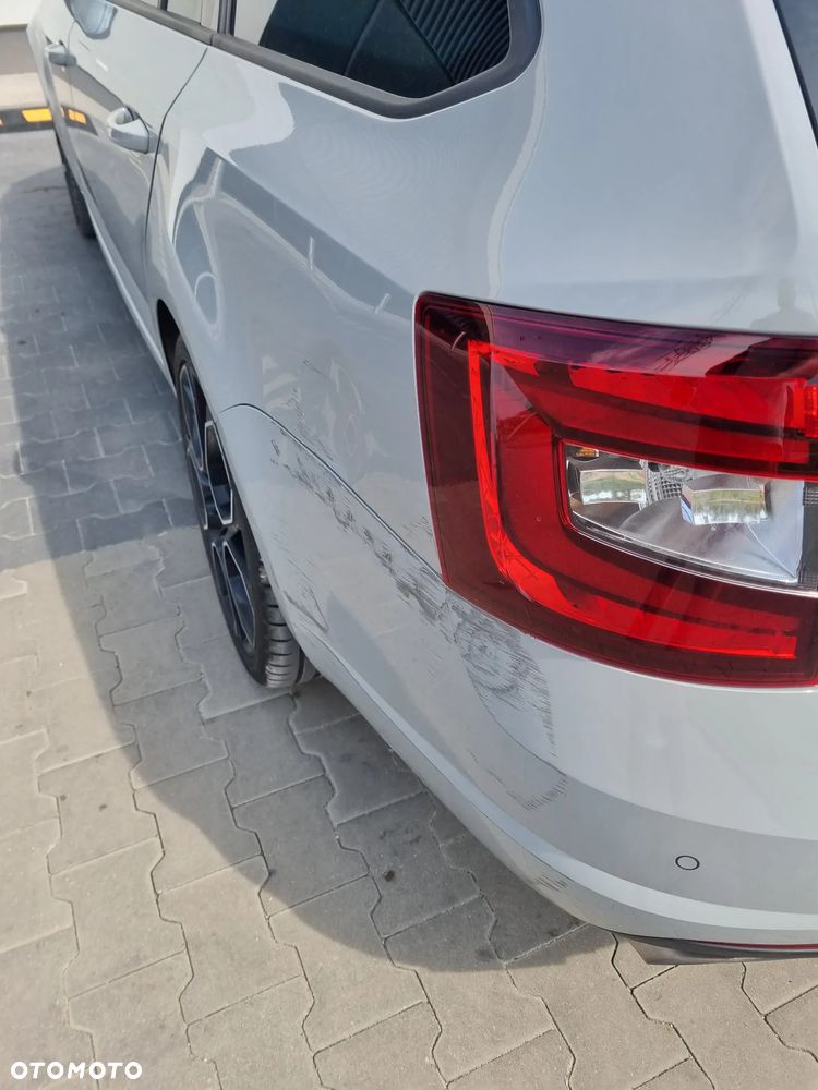 Skoda Octavia 2.0 TSI RS DSG - 7