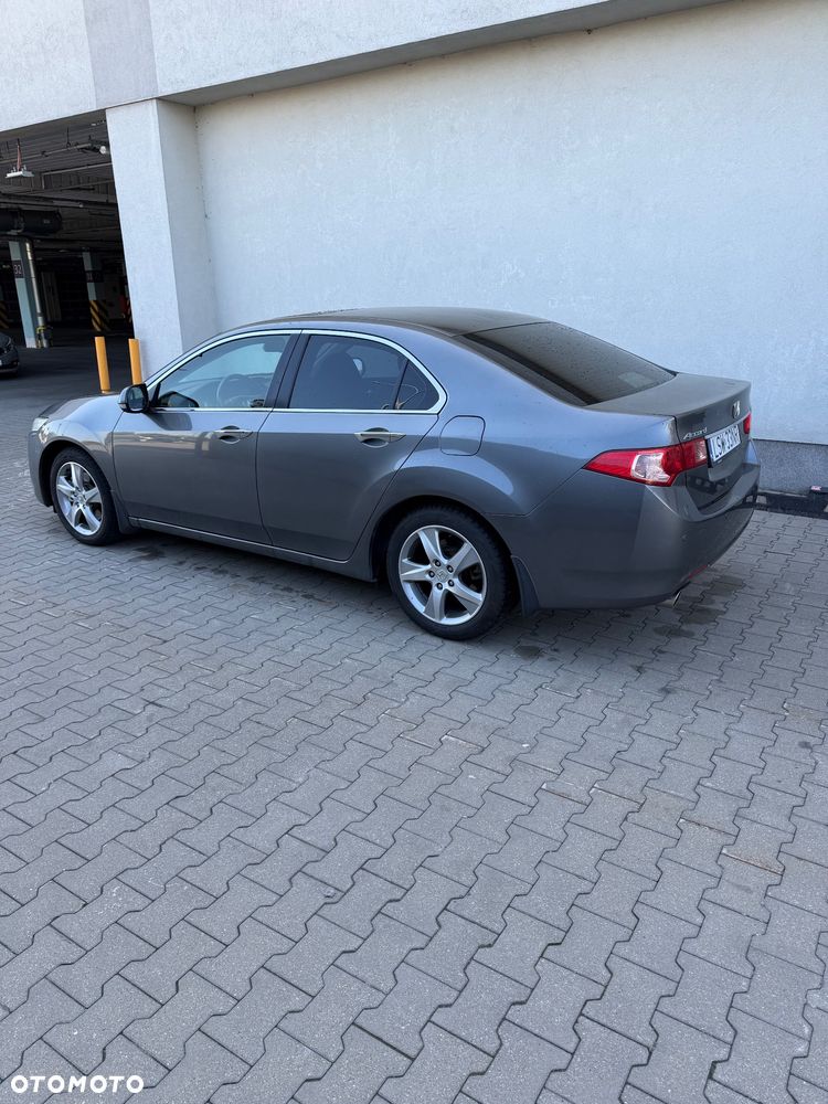 Honda Accord 2011 photo 3