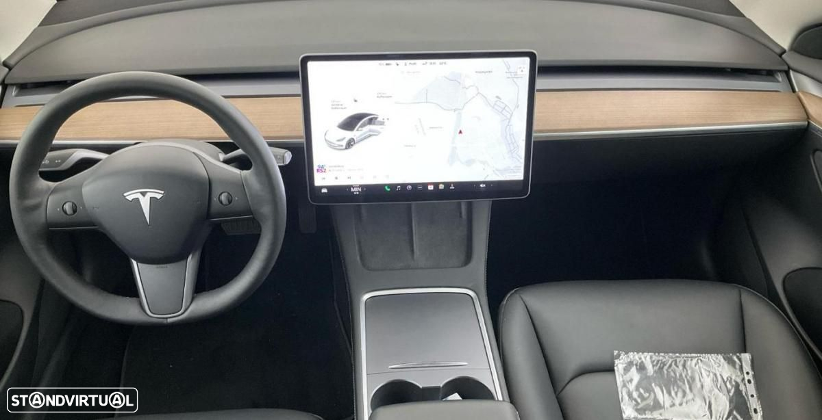 Tesla Model 3 Long Range Tração Traseira - 3