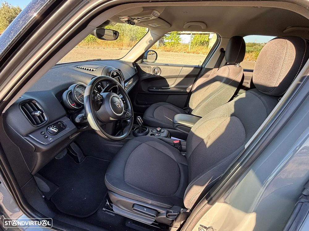 MINI Countryman Cooper D Auto - 6
