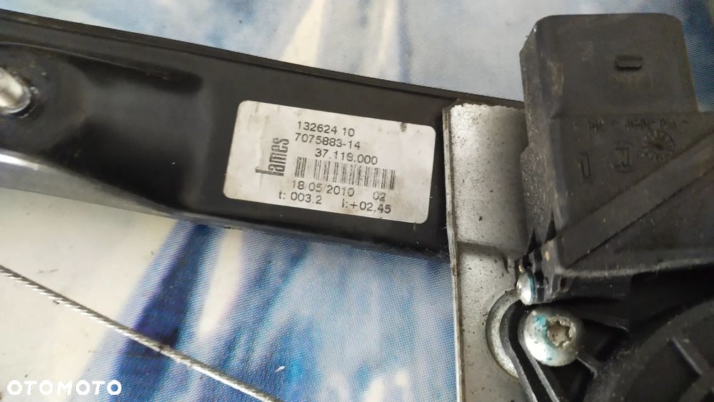 BMWMechanizm szyby lewej tylnej wersja 4-drzwiowa o numerze artykułu 13262410 - 3