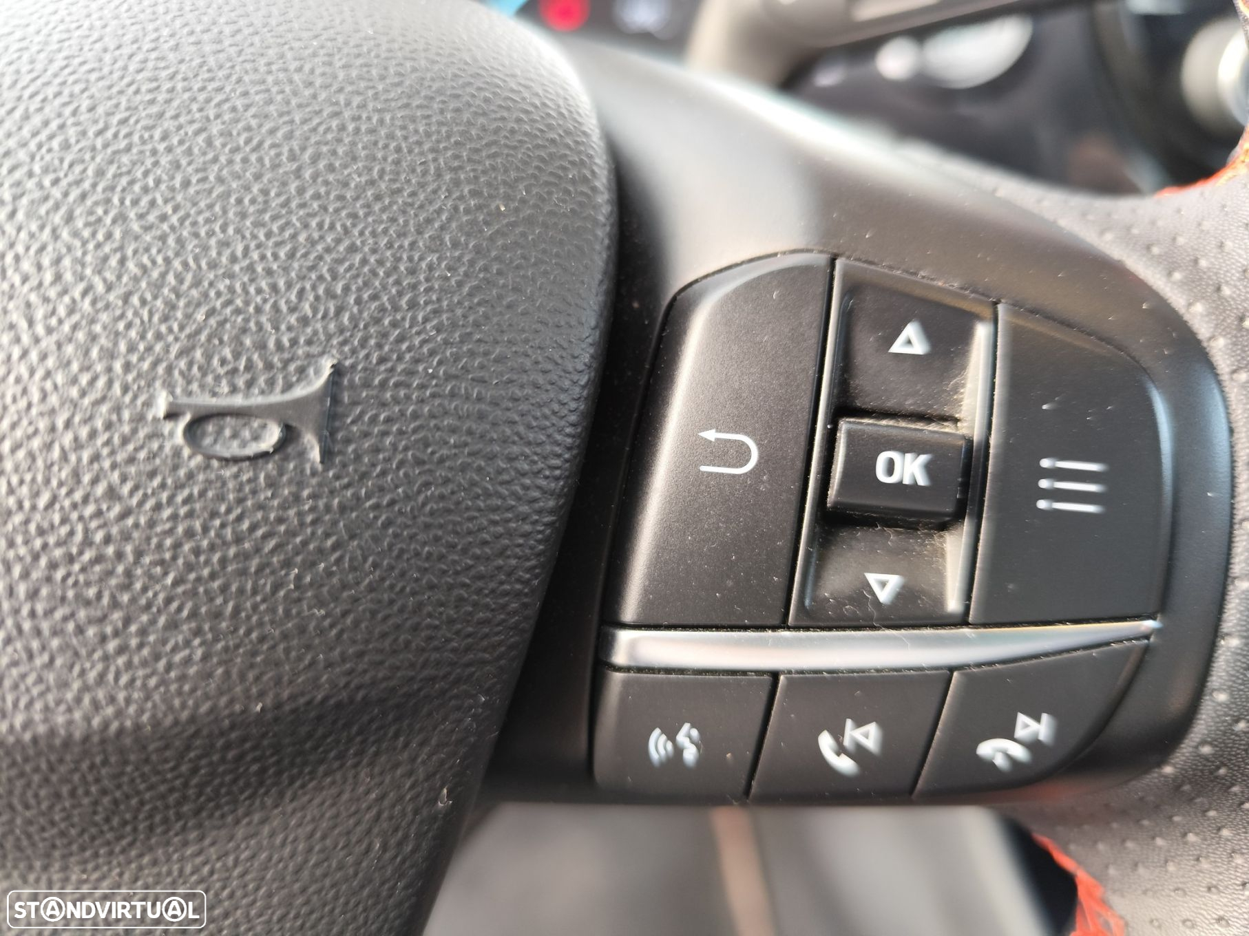 Ford Fiesta 1.0 EcoBoost ST-Line - 19